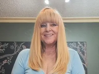 Image de profil du modèle de webcam Adrianna_4u