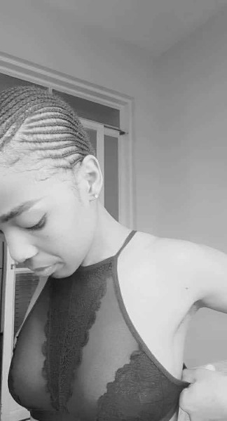 Artiest petite24 Foto 2