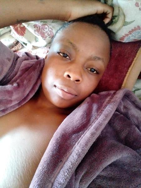 Artiest petite24 Foto 11