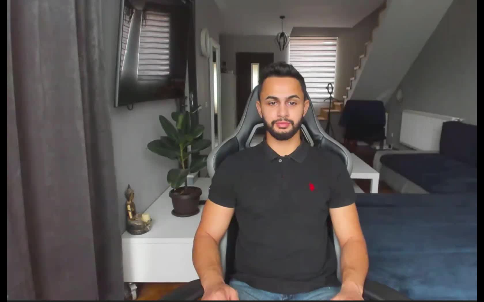 Interprète JayssonHot Vidéo 1