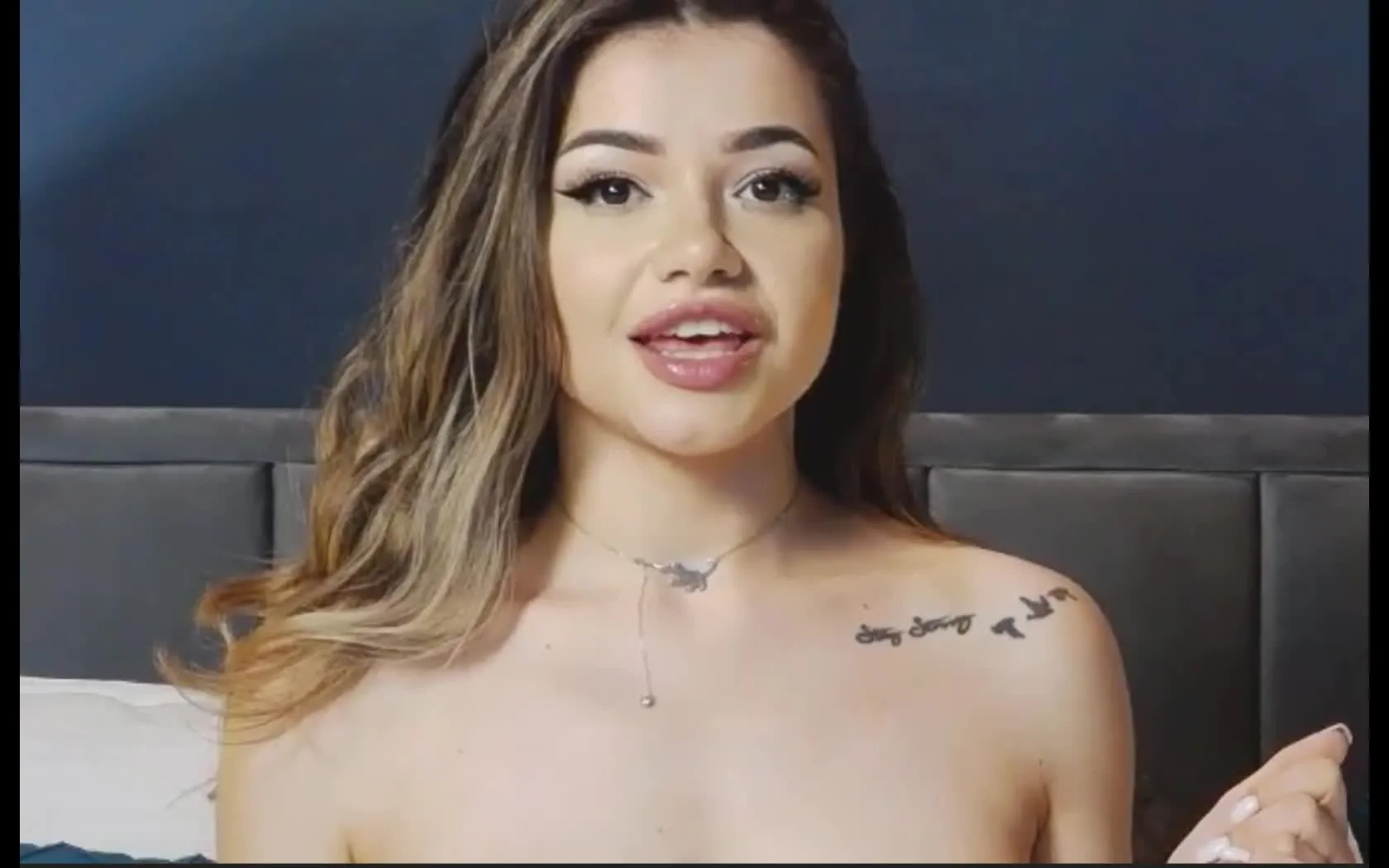 Interprete NikiBryce Video 1