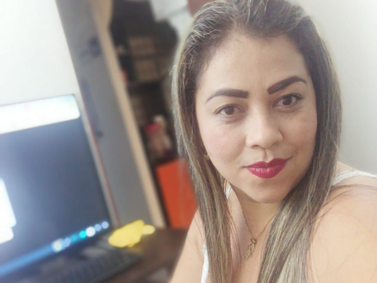 Foto de perfil de modelo de webcam de LenaBlake 