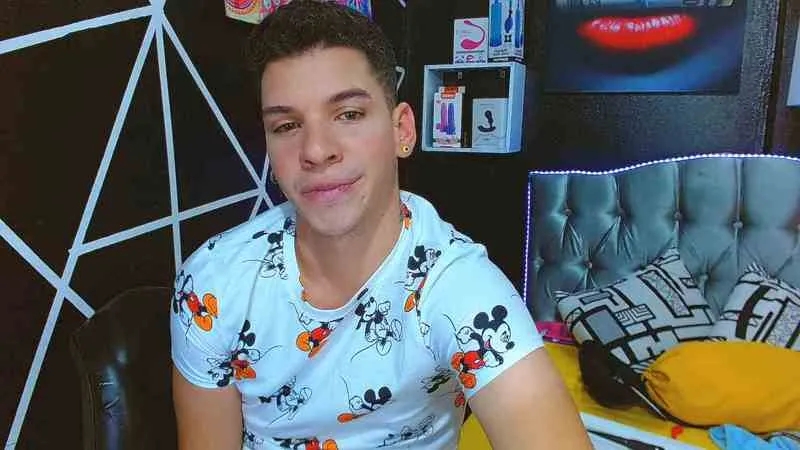 Interprète mikejorddan Photo 3