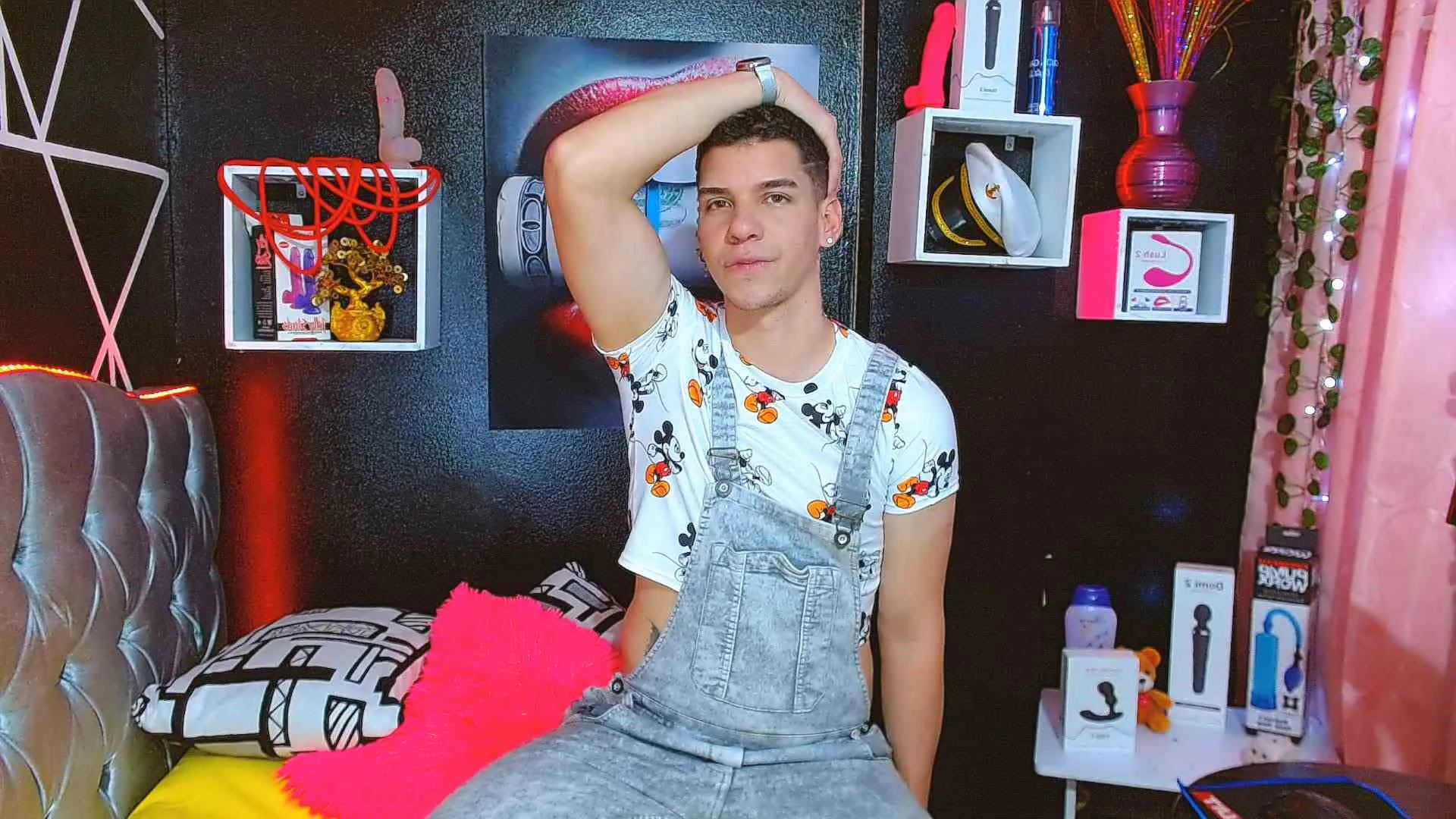 Interprète mikejorddan Photo 4