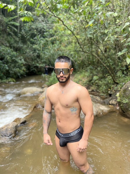 Utøver YeisonJones Bilde 7