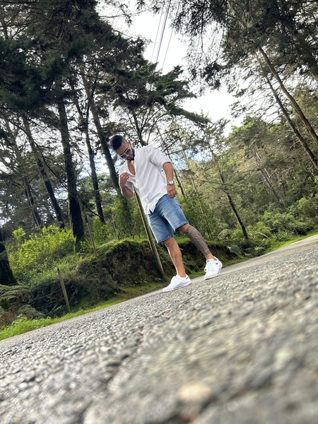 Utøver YeisonJones Bilde 2