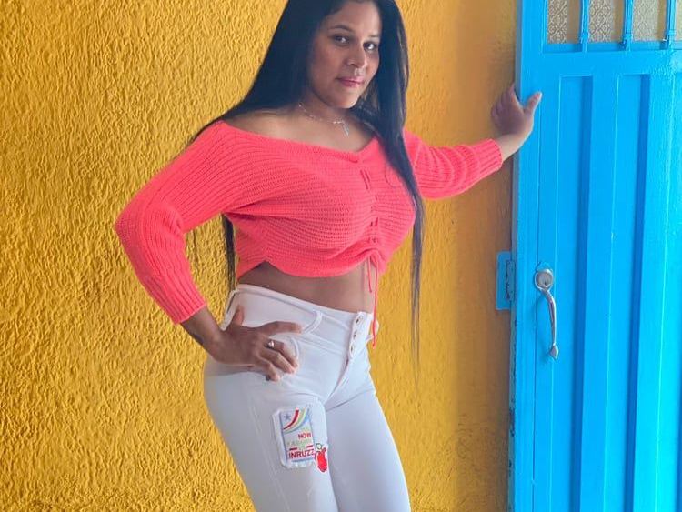 Imagen de perfil de modelo de cámara web de natachaahard