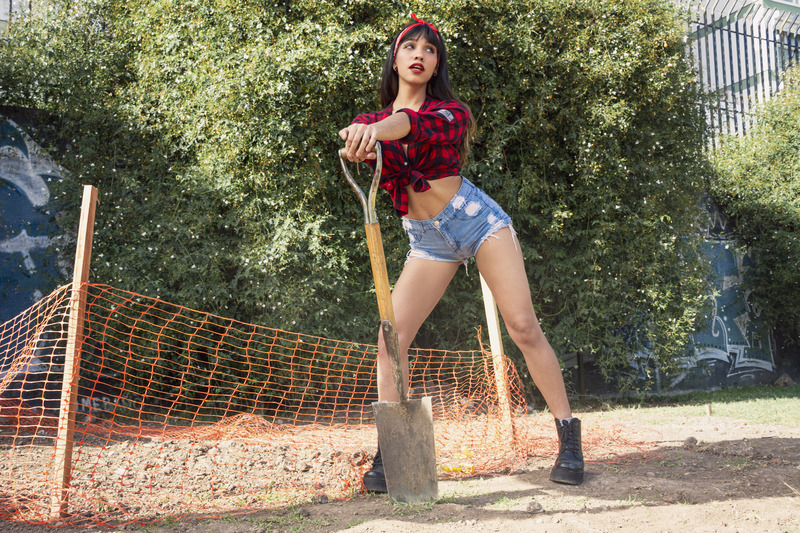 Performer SherlyFox Photo 1