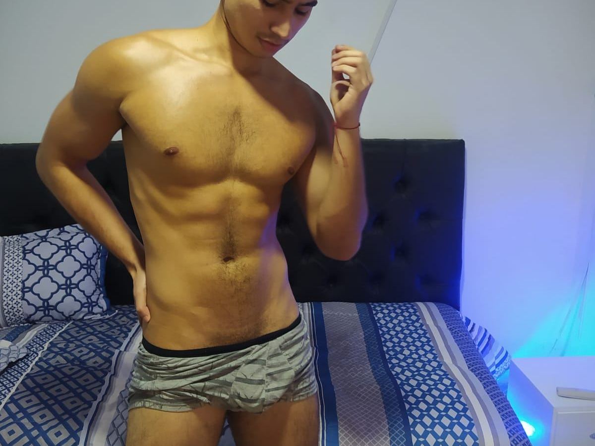 Eros20cm profielfoto van cam model 