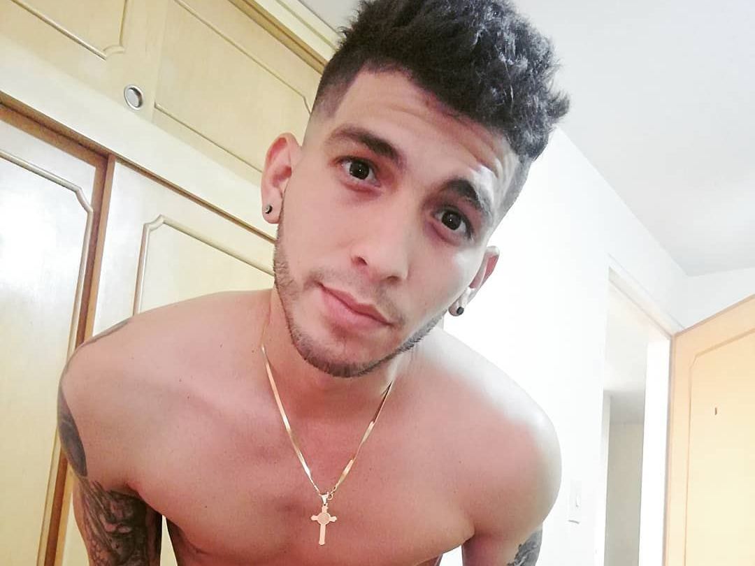 Foto de perfil de modelo de webcam de MartinCisnero 