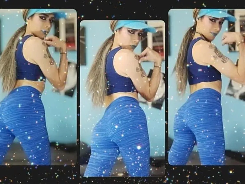 skarletbitch profilbild på webbkameramodell