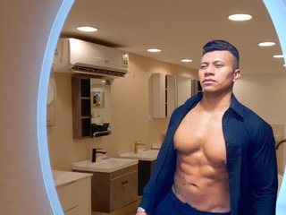 lothbrockxrude profielfoto van cam model
