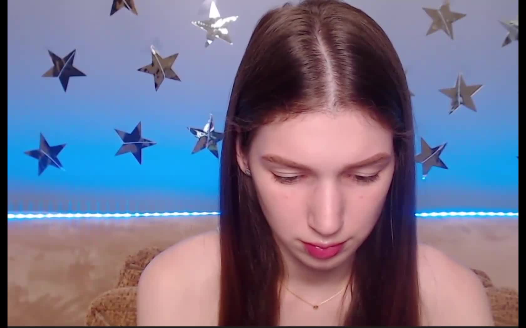 Artiest HoneyNancyy Video 1