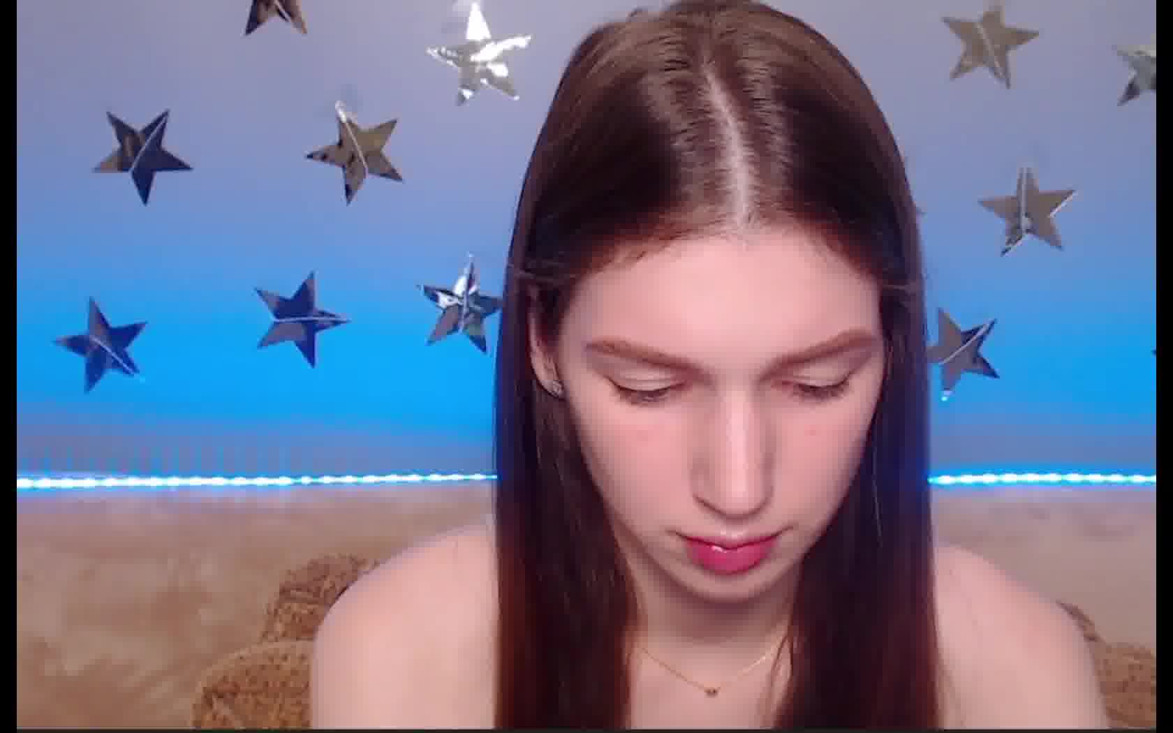 Interprète HoneyNancyy Vidéo 1