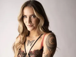 Imagen de perfil de modelo de cámara web de LavenderLiv18