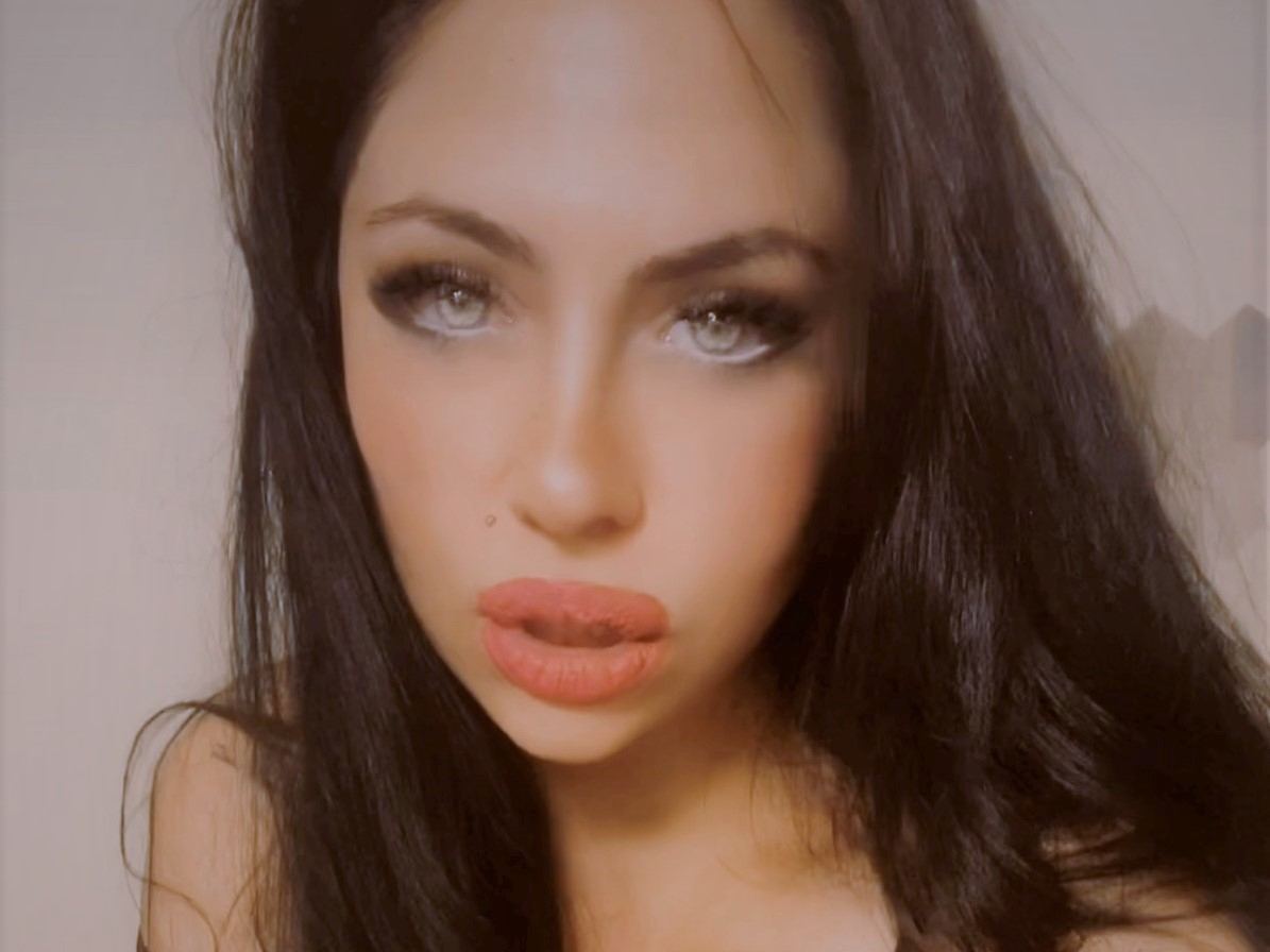 EvaCheeks profielfoto van cam model