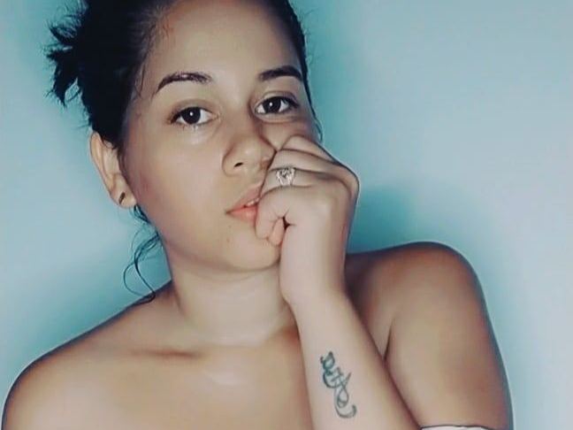 Foto de perfil de modelo de webcam de AvrilJoness 