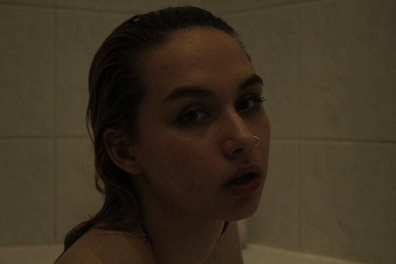 Performer MonrovAlise Photo 1