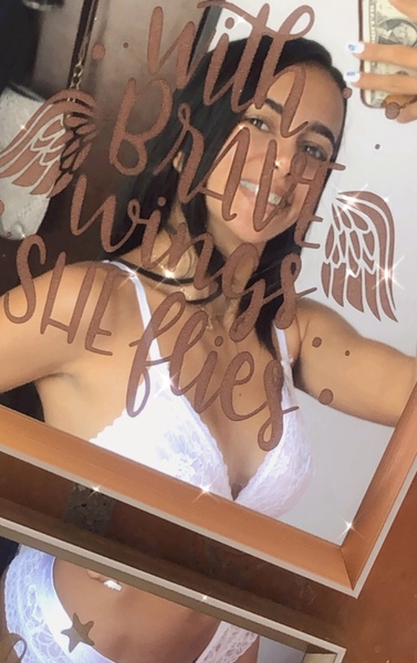 Performer AmberHiill Photo 3