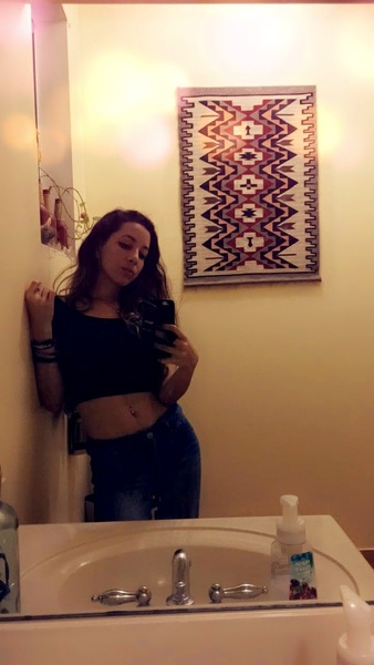 Intérprete MayaMones Foto 2