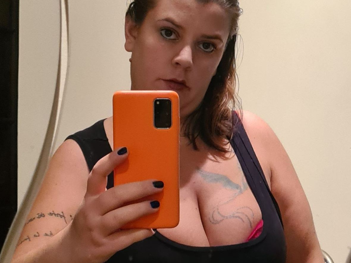 Dollysexy92 profilbild på webbkameramodell 