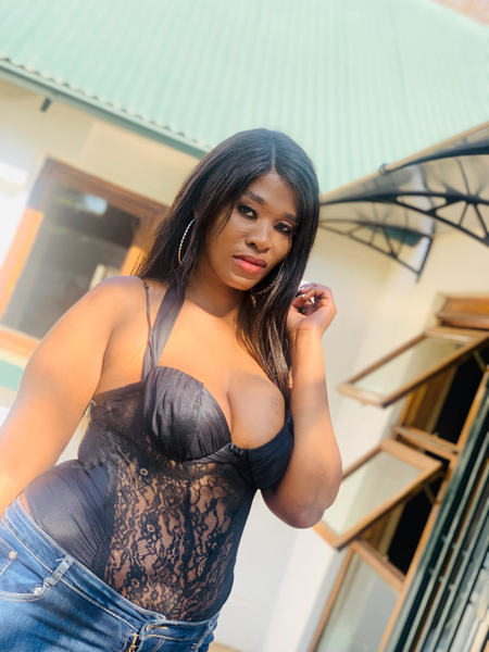 Artiest Bigknockers40ddd Foto 3