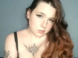 Image de profil du modèle de webcam AlynaCarwen