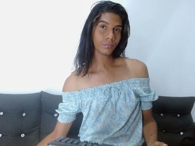 Image de profil du modèle de webcam steicymalibu69