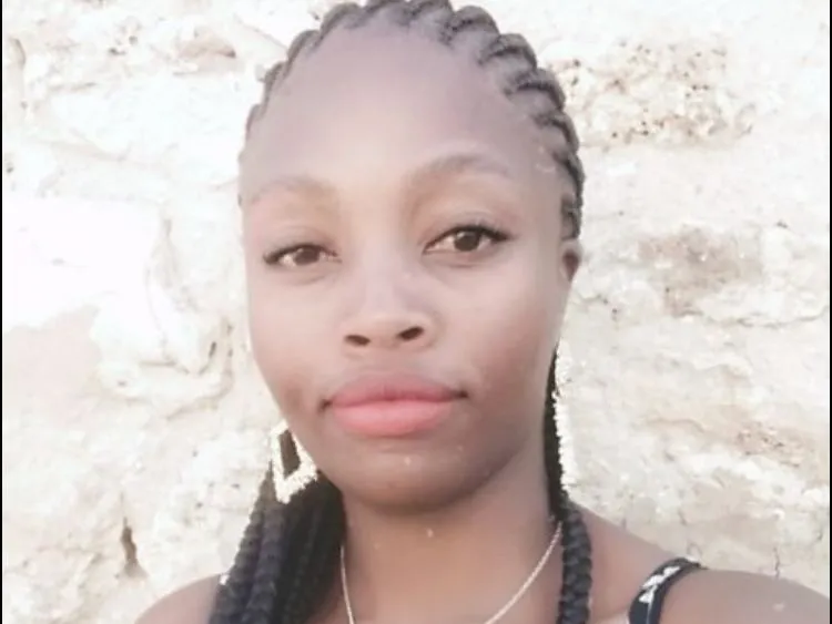 berrykitty profilbild på webbkameramodell