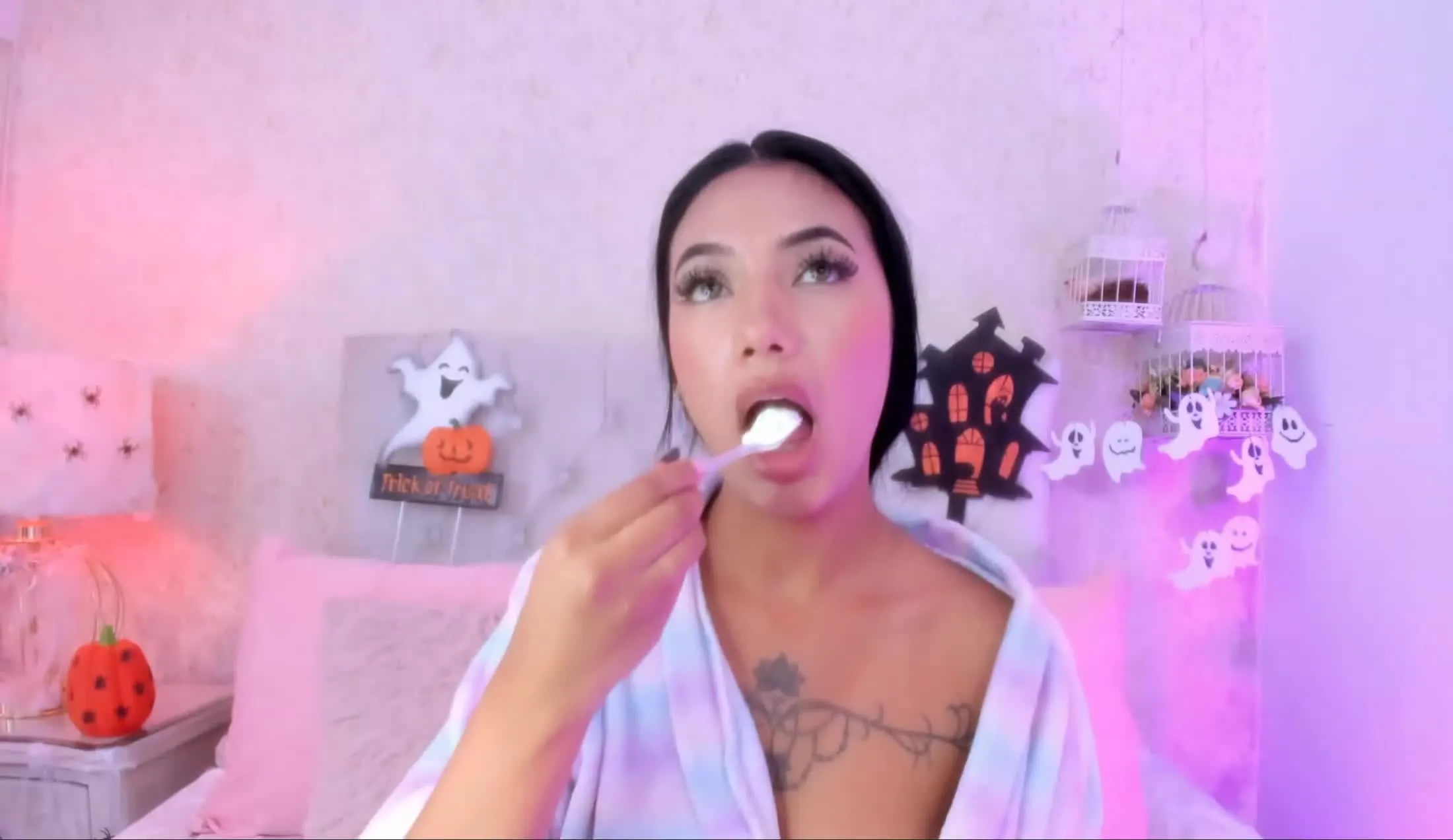 Artiest ElizabethRamirez Video 2