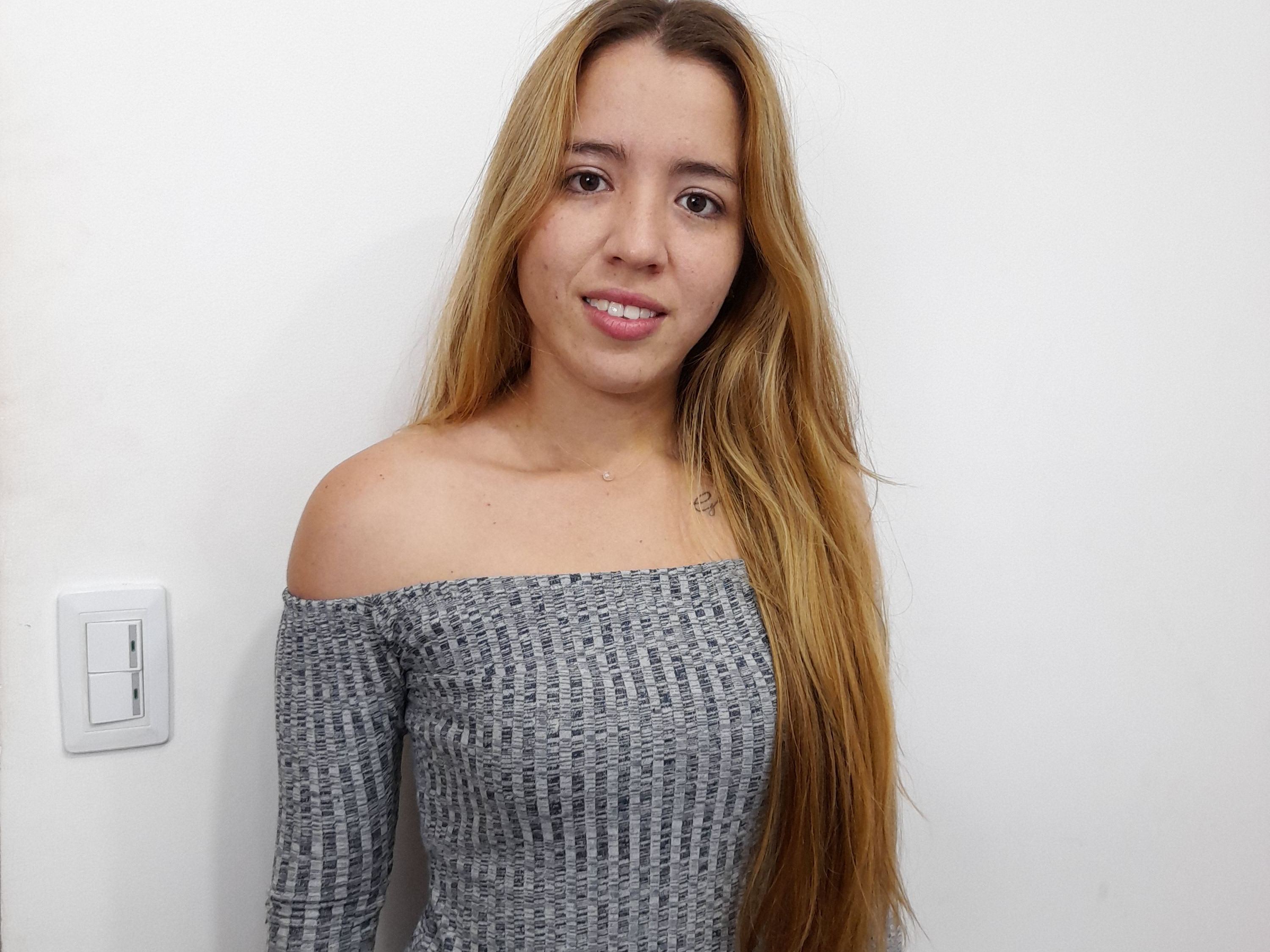 Foto de perfil de modelo de webcam de SophiaMiler 