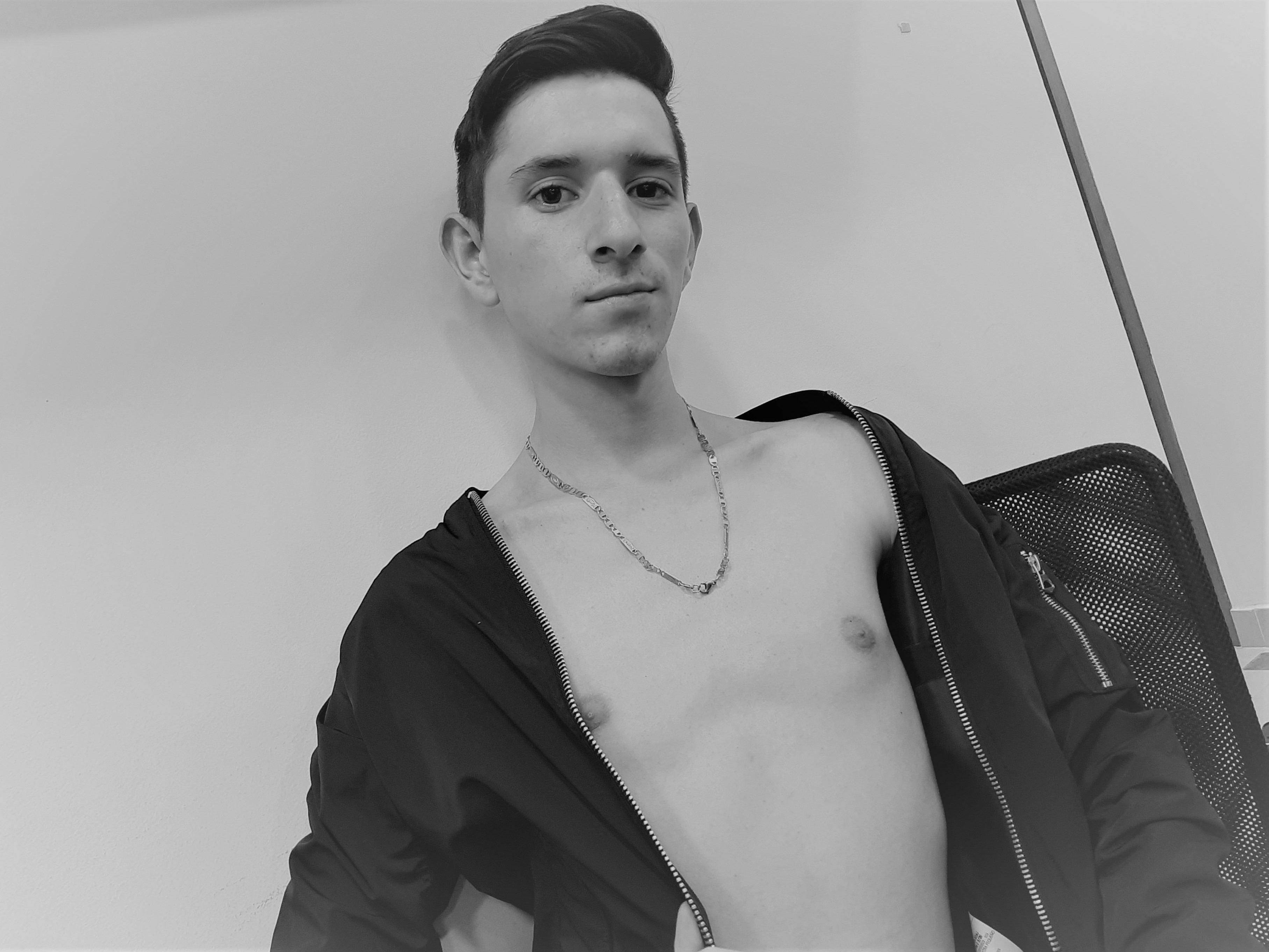 Foto de perfil de modelo de webcam de dominic20cm 