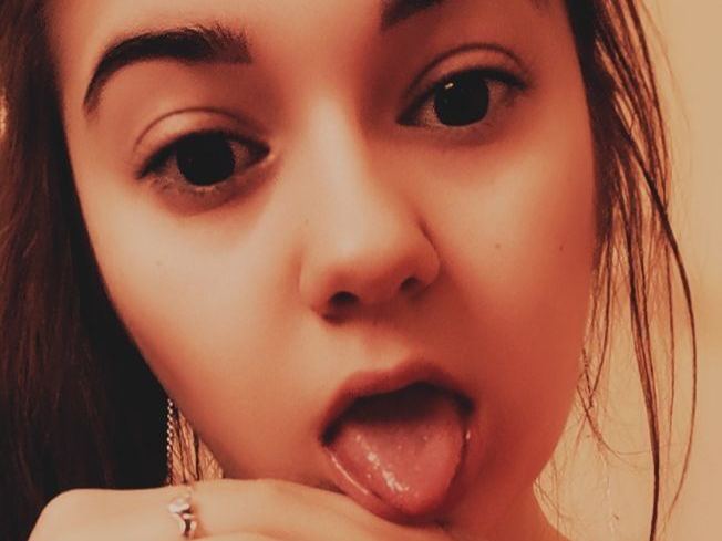 AmiMi immagine del profilo del modello di cam