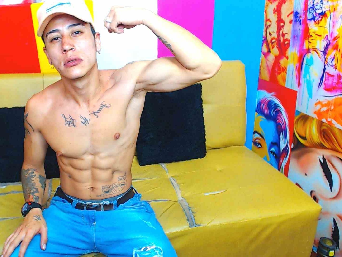 Image de profil du modèle de webcam jericsoonBigcock