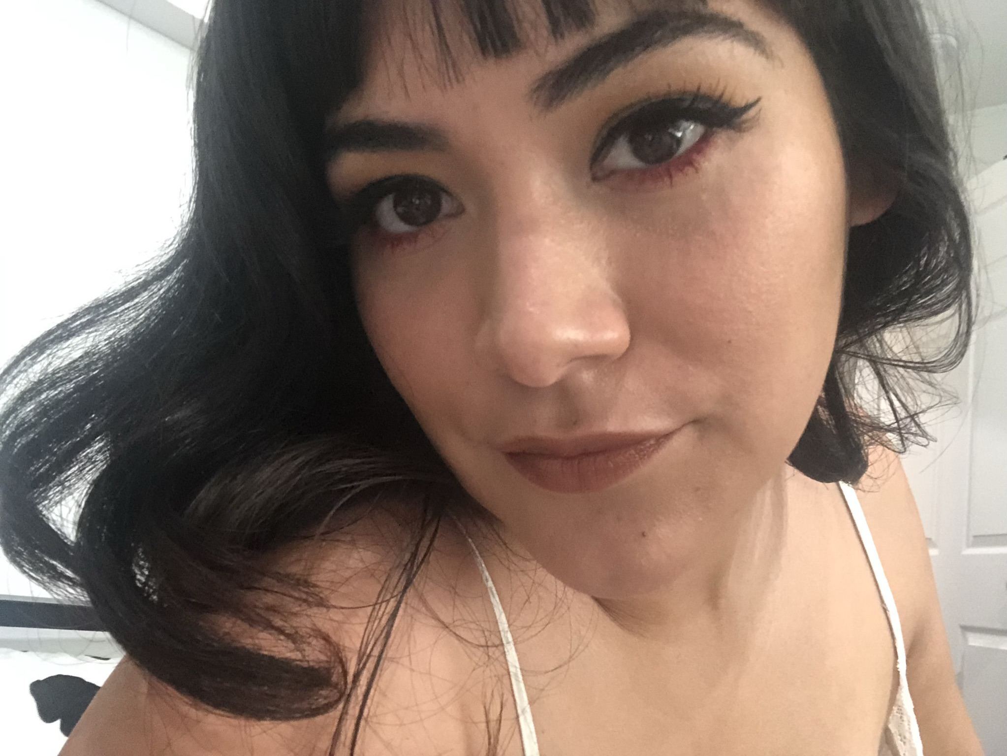 OllyMoon cam model profile picture
