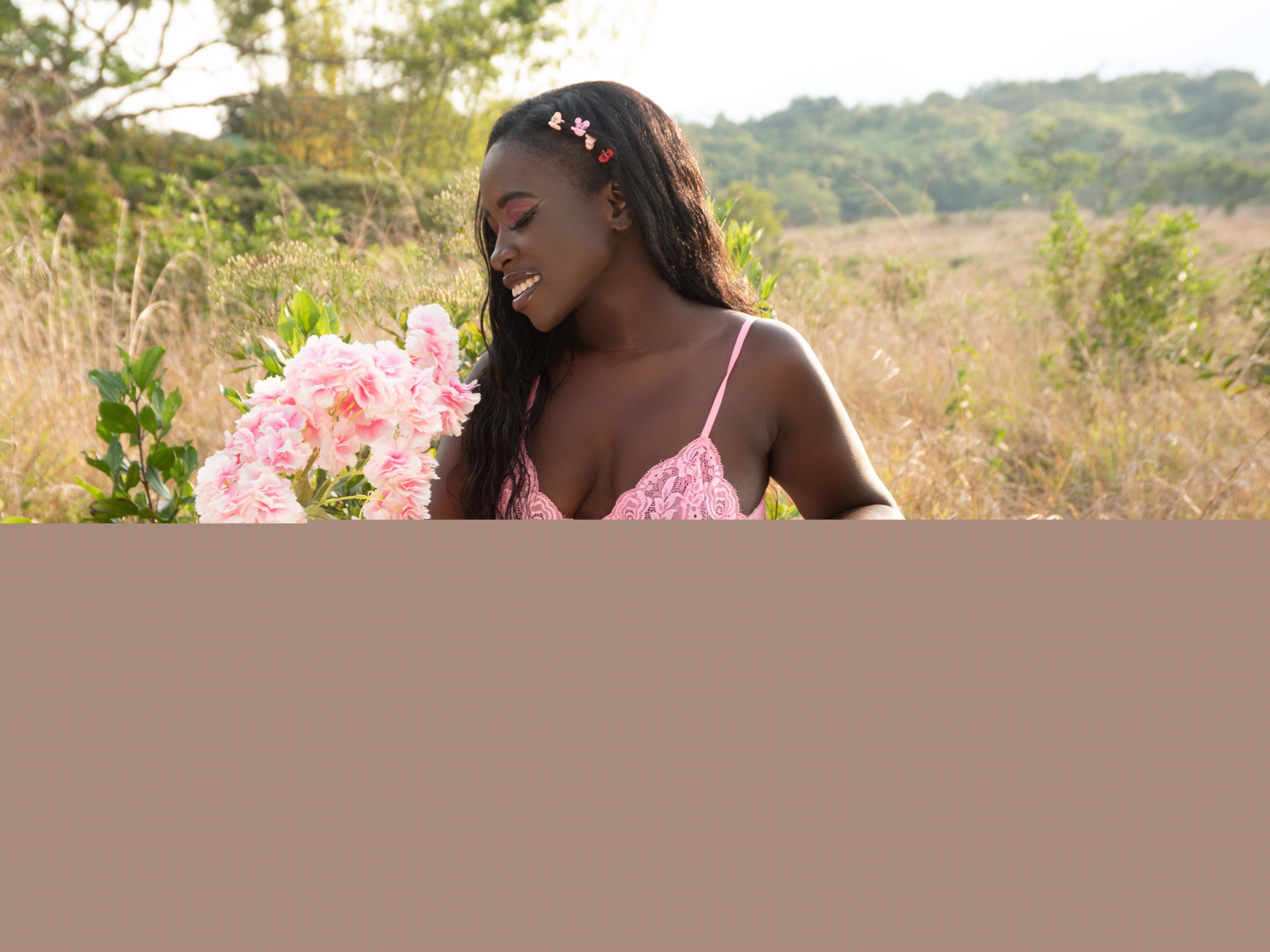 Imagen de perfil de modelo de cámara web de SilvanaVans