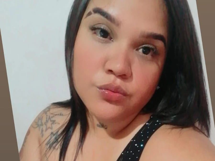 Image de profil du modèle de webcam ROXYBW