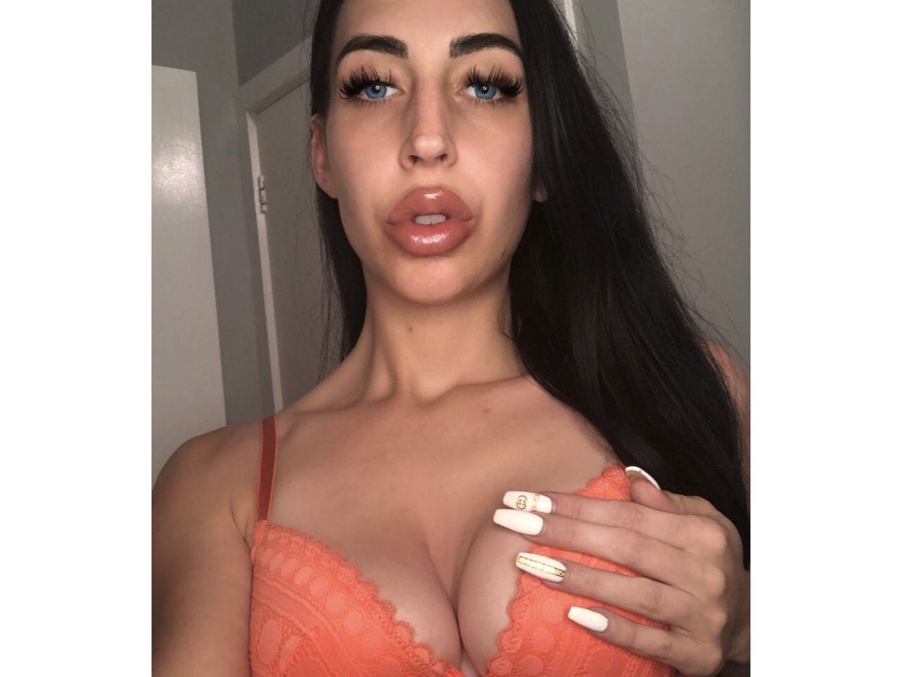 AngelinaAllen cam model profile picture 