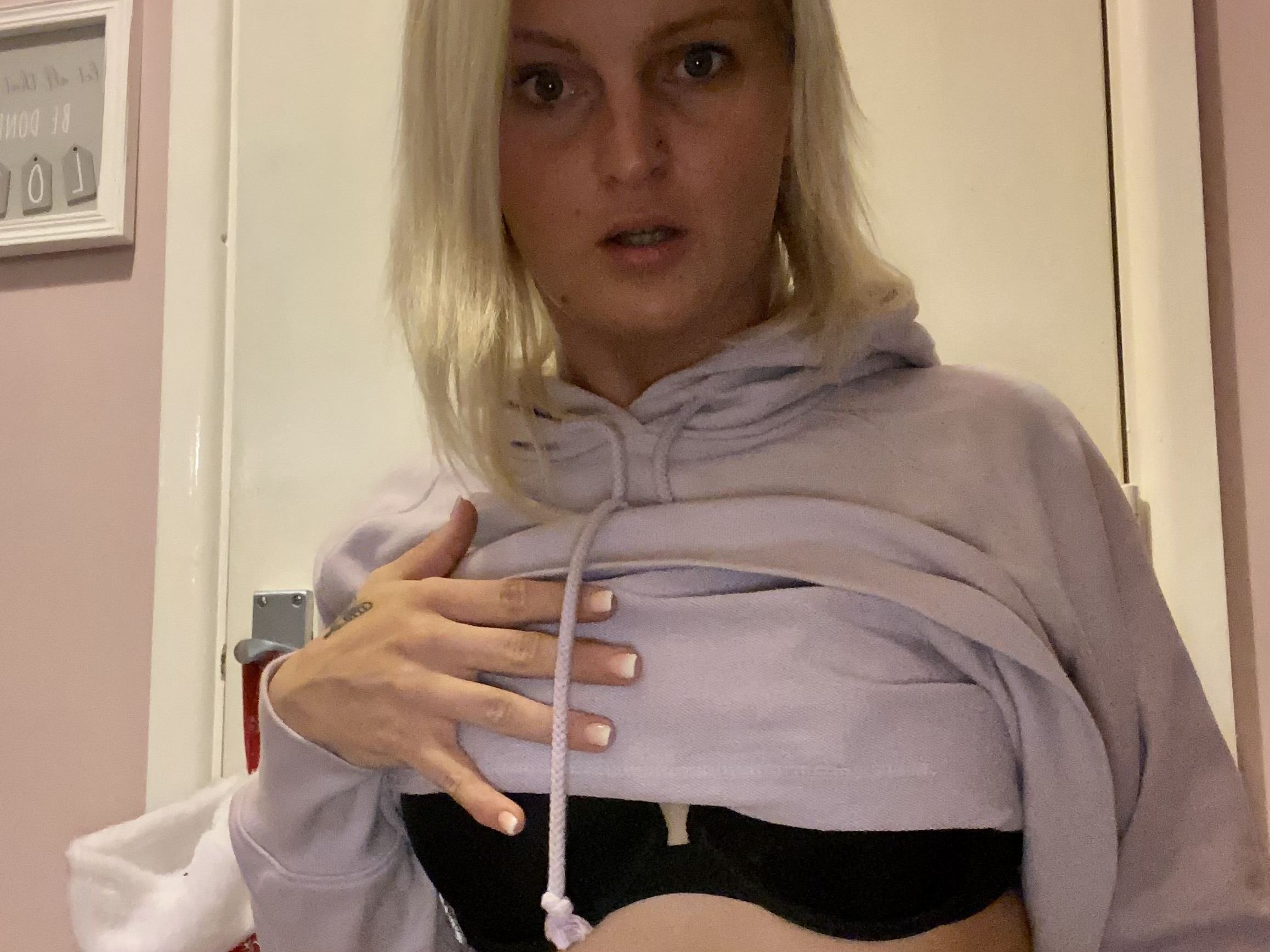 PandaBabe95 profielfoto van cam model 