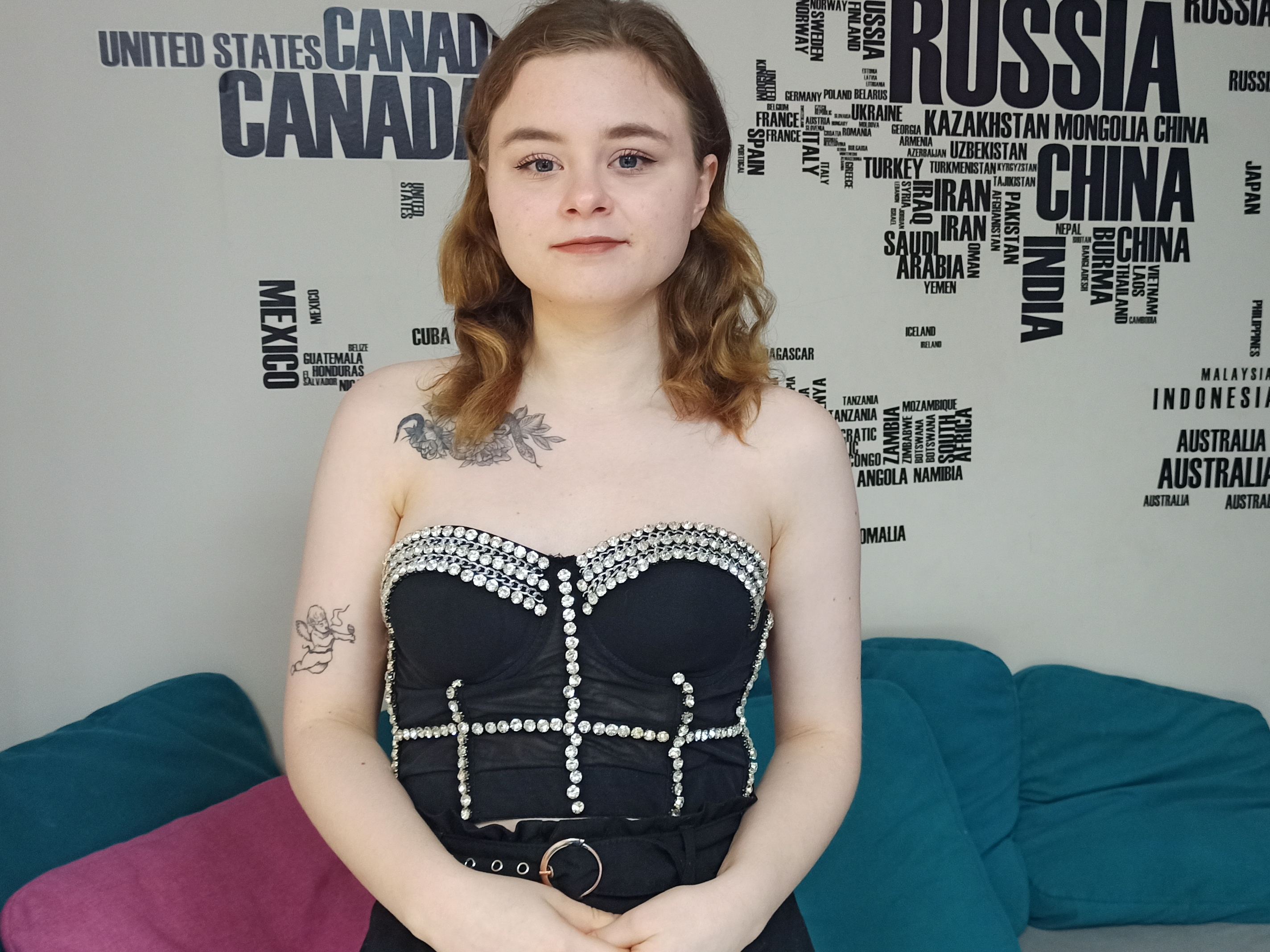 LesliSweet cam model profile picture 