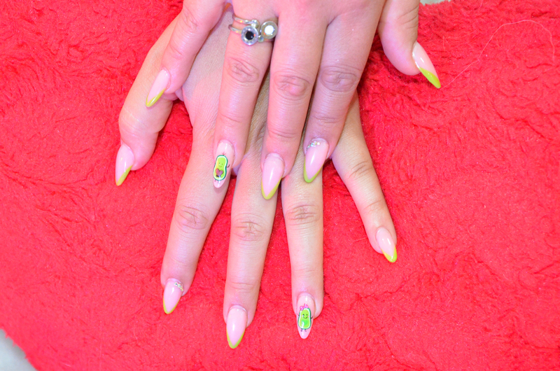 Interprète AnnabellaHutchi Photo 3