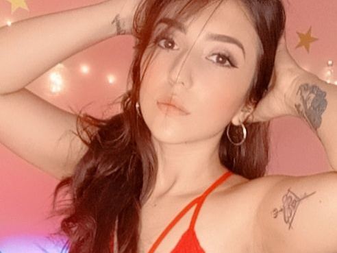 alizeejones cam model profile picture 