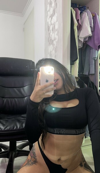 Interprete Ant0nelaVega Foto 5