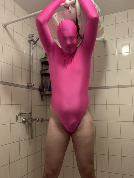 Darsteller MisterZentai Foto 11