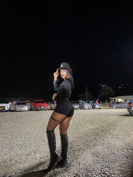 Artiest GabbyWinter Foto 10