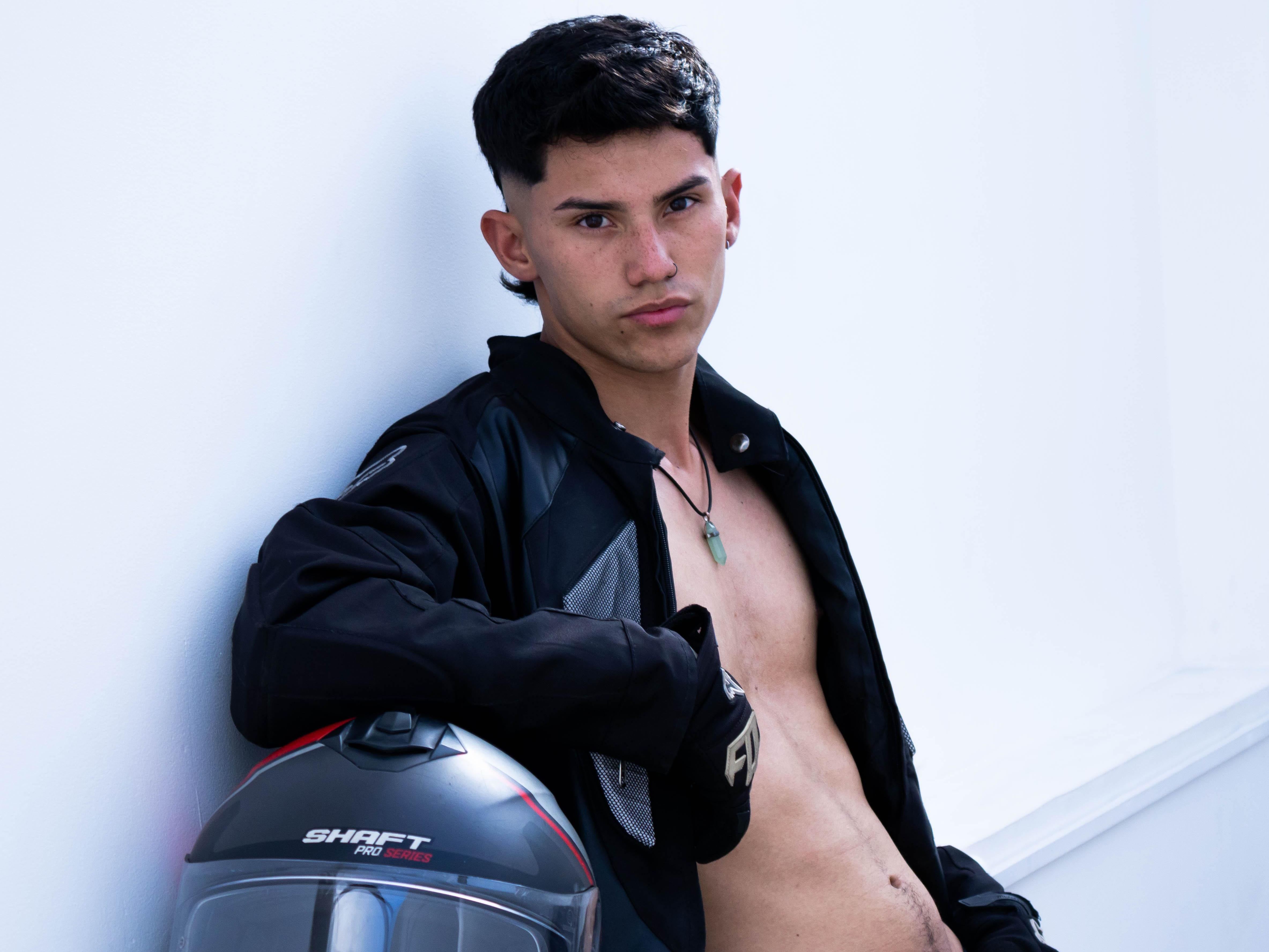 Imagen de perfil de modelo de cámara web de AndercamBoy