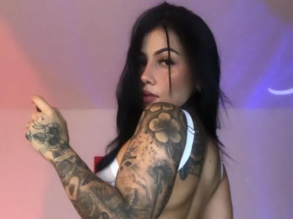 Emmapark18 cam model profile picture