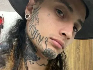 ryuk_it profilbild på webbkameramodell