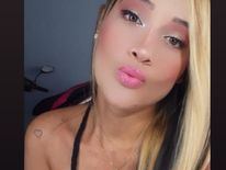 Foto de perfil de modelo de webcam de Louisa27 