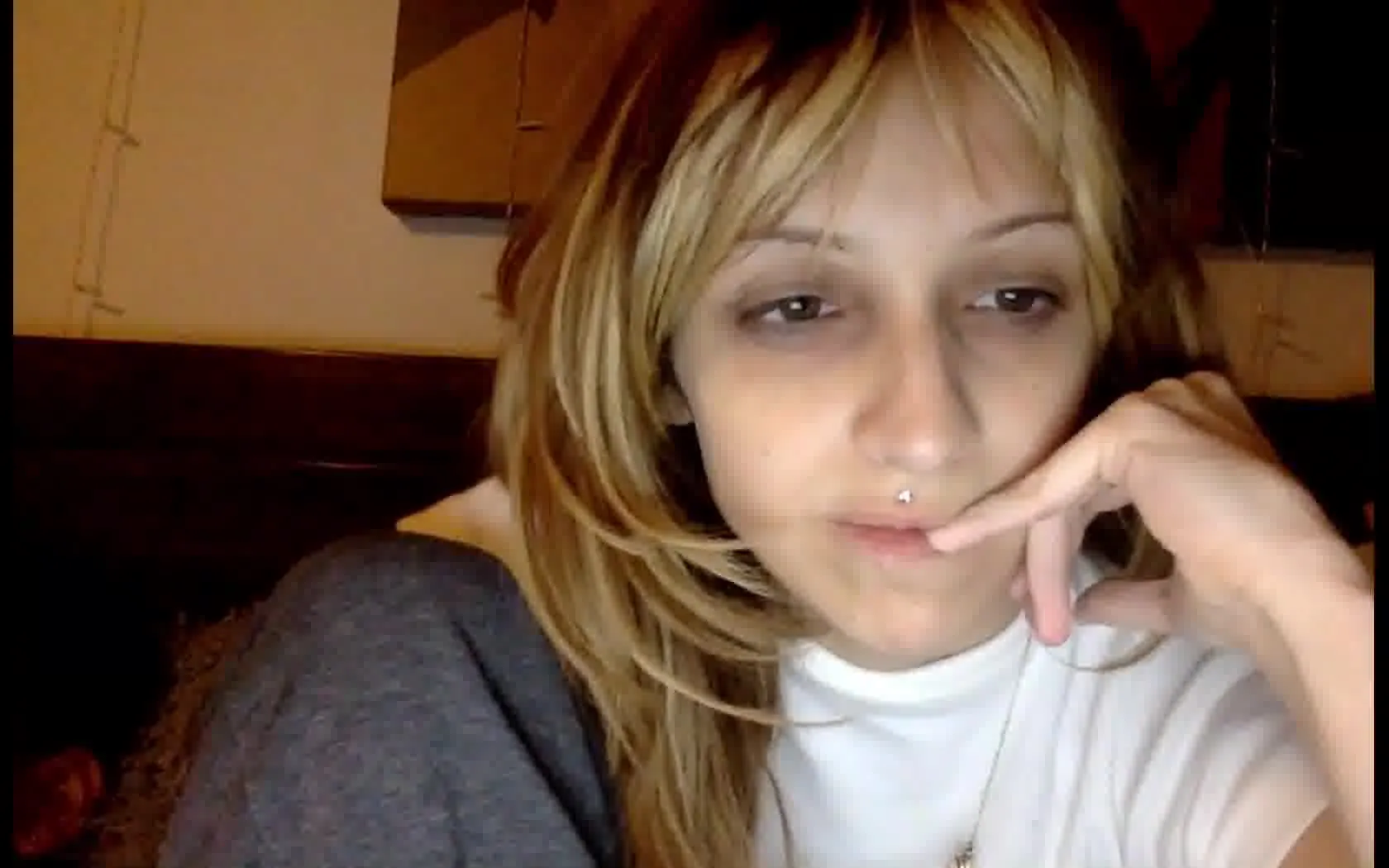 Performer DesireLiz Video 1